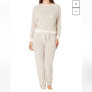 Honeydew light Leopard PJ’s worn once very soft